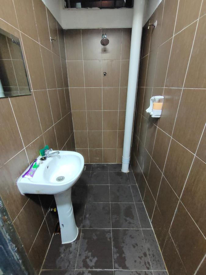 Alish Homestay Gua Musang With Free Wifi, Netflix Екстер'єр фото
